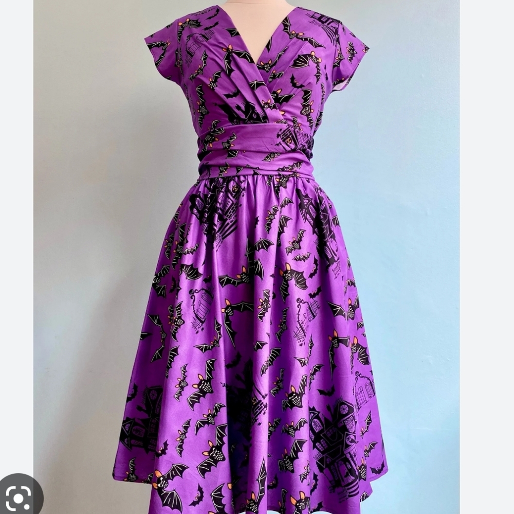 Retrolicious Haunted House Greta dress *damaged* NWT